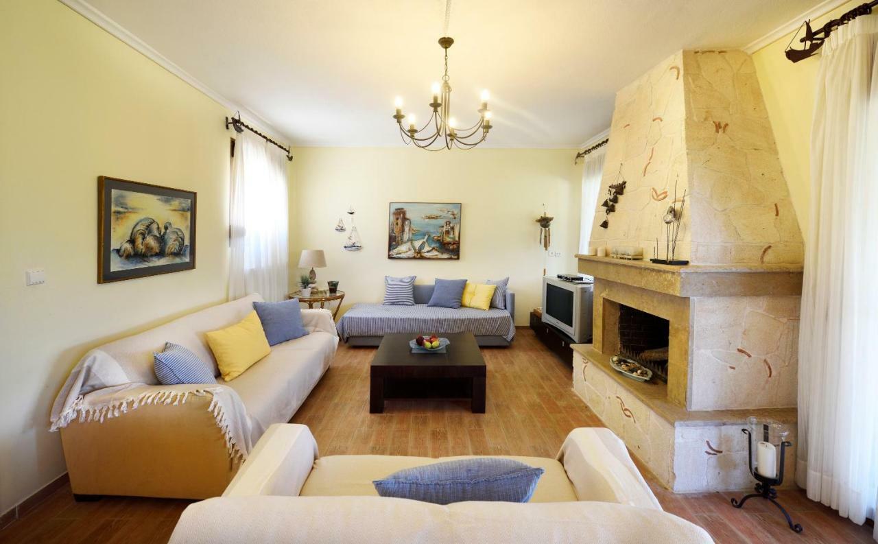 Sani Beach Villa Eksteriør billede